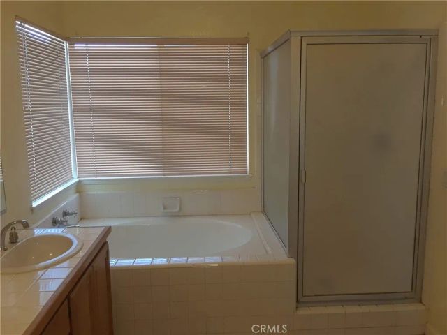 828 Greenwich Court, Hemet, CA 92545