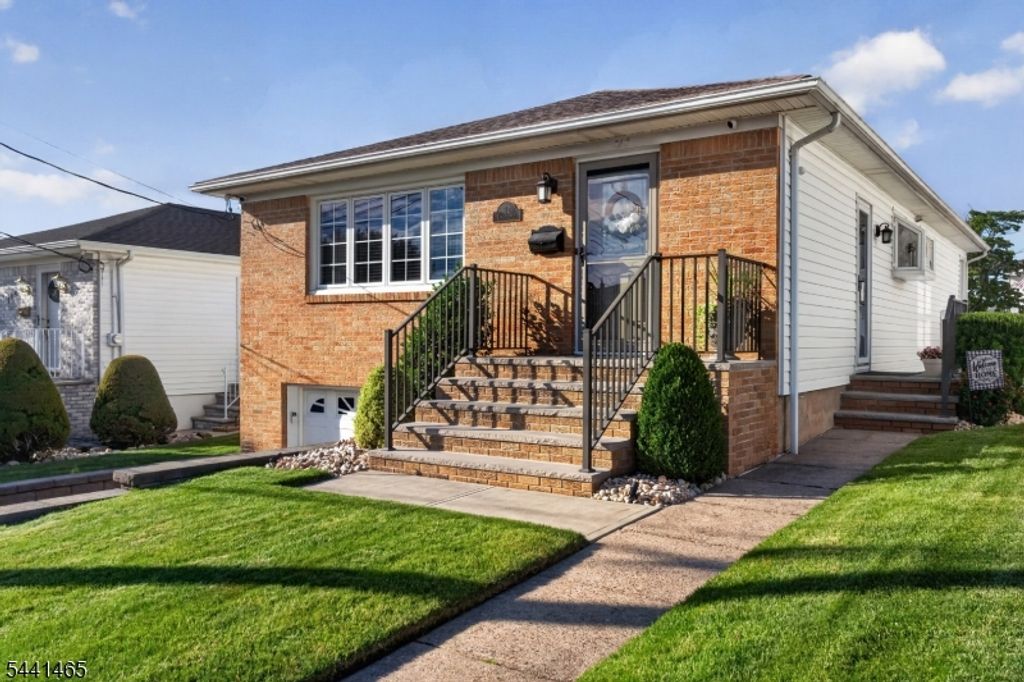 112 Lincoln Ave, North Arlington Boro, NJ 07031 — exterior