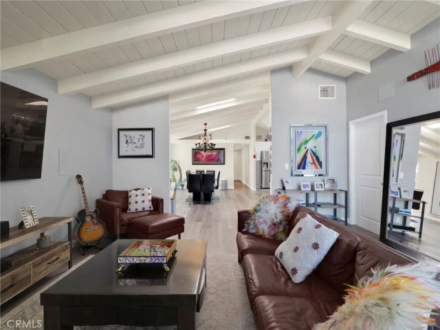 6213 Lubao, Woodland Hills, CA 91367