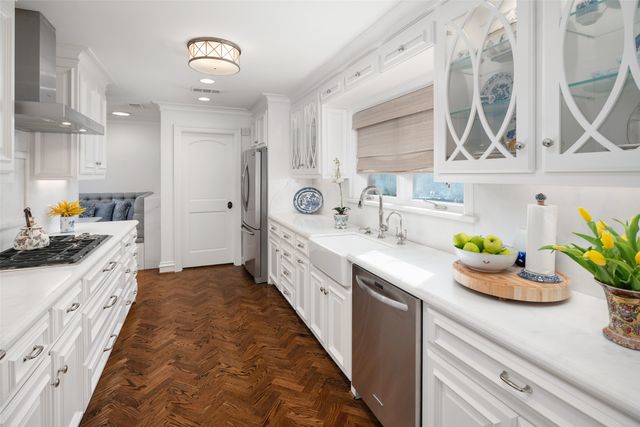 5356 Southern Avenue, Dallas, TX 75209