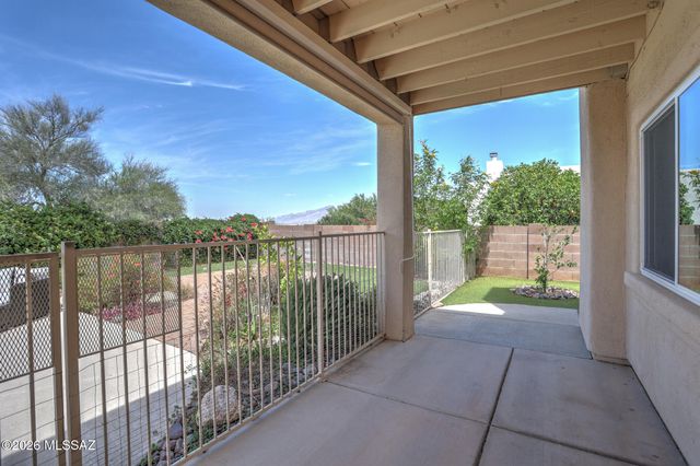 780 S Shadow Tree Place, Tucson, AZ 85748