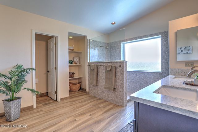 780 S Shadow Tree Place, Tucson, AZ 85748