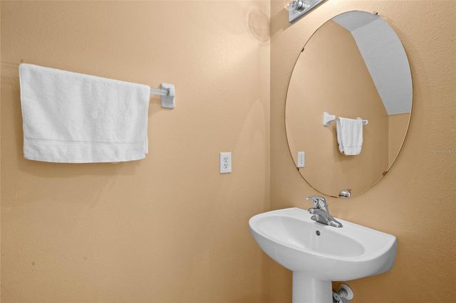 121 MADIERA BEACH BOULEVARD, Kissimmee, FL 34746