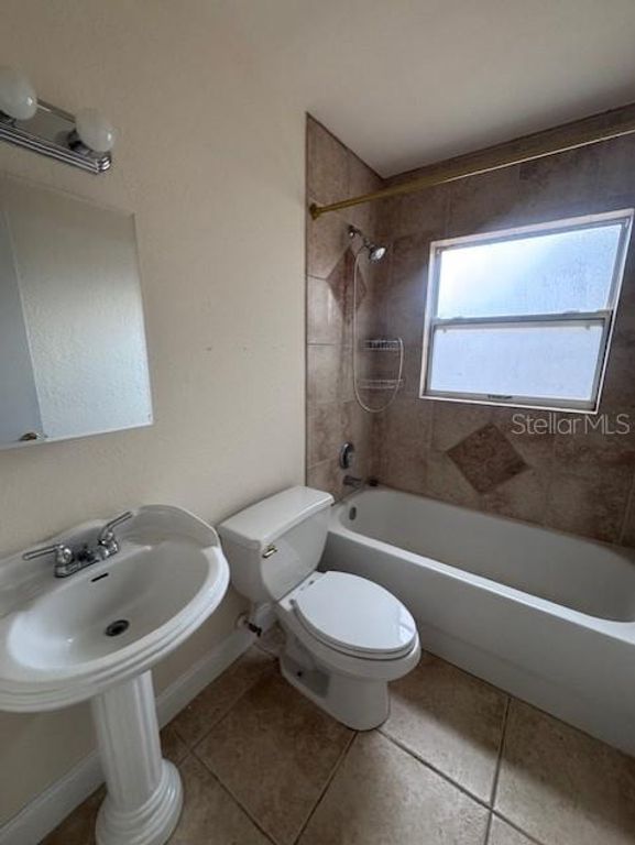 Image 6 of property listing at 3152 S BUMBY AVENUE C3, Orlando, FL 32806