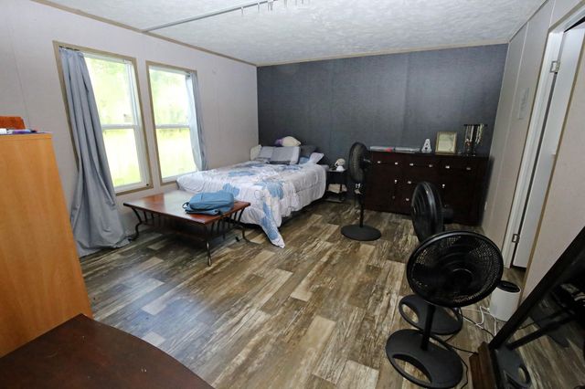 18416 Herrington Road, Algoa, TX 77511