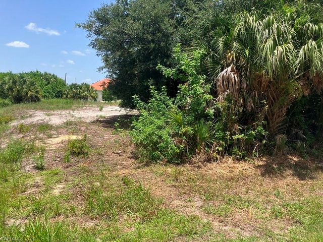 7219 Freeberg CIR, Port Charlotte, FL 33981