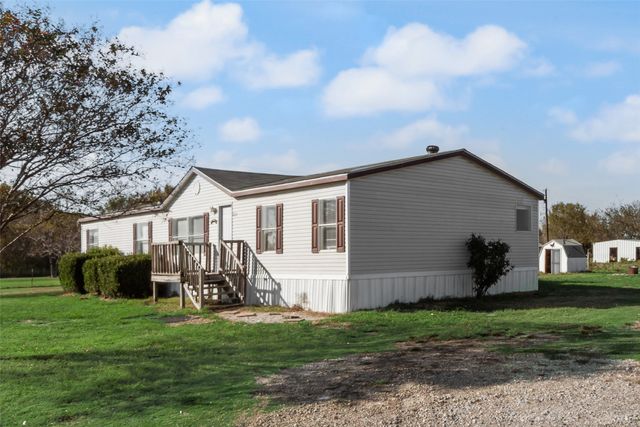 817 Kaufman Street, Rosser, TX 75157