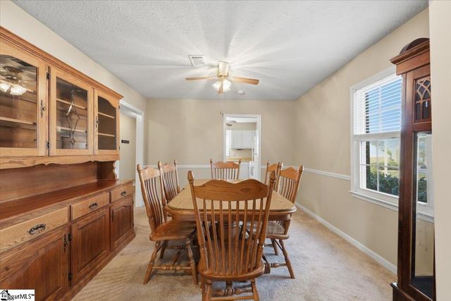 1001 Wenwood Circle, Greenville, SC 29607