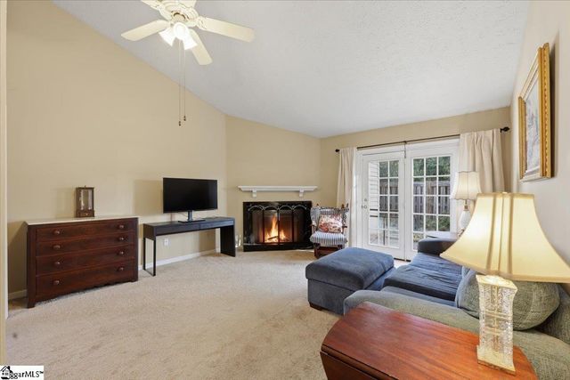 1001 Wenwood Circle, Greenville, SC 29607