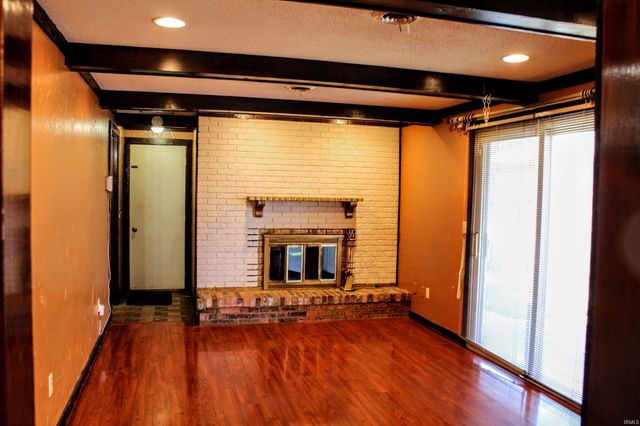 1811 Frenchmans Crossing, Fort Wayne, IN 46825