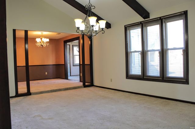 1811 Frenchmans Crossing, Fort Wayne, IN 46825