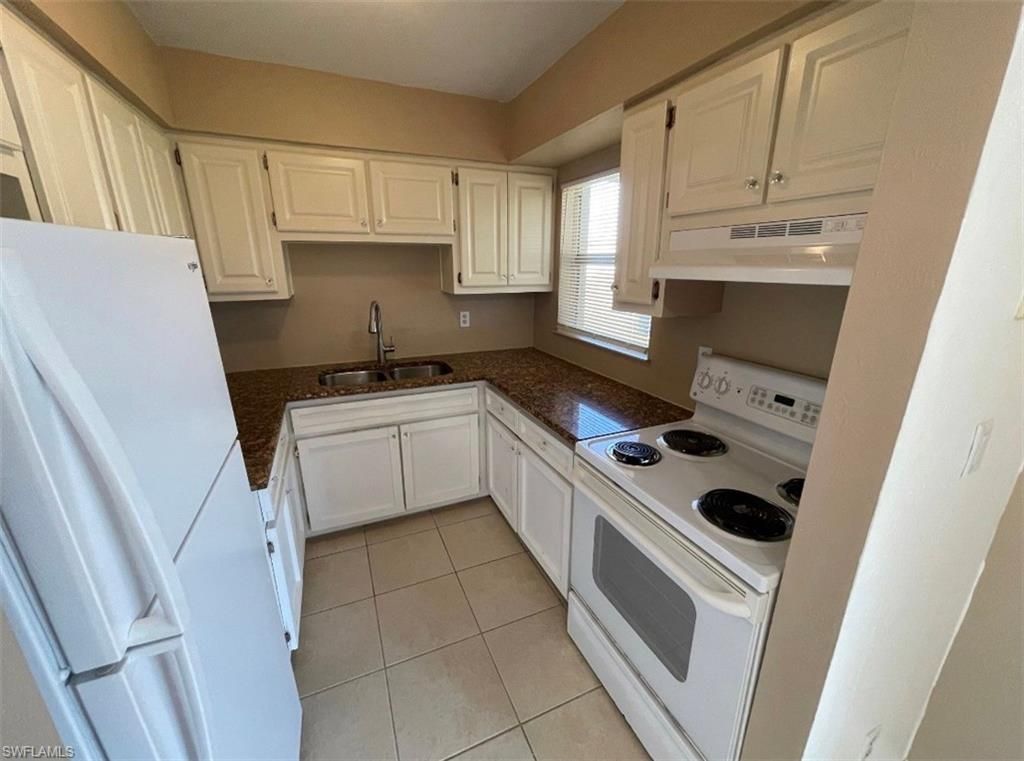 129 Stetson ST, LEHIGH ACRES, FL 33936 — photo 3