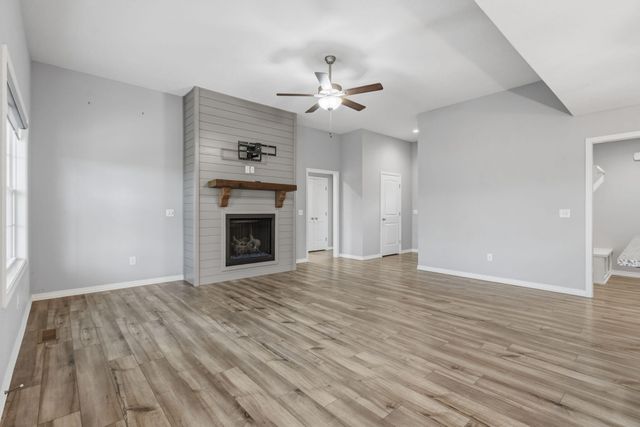 520 N Stella Court, Willard, MO 65781