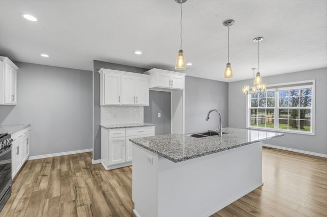 520 N Stella Court, Willard, MO 65781