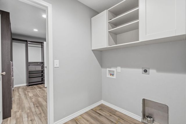 520 N Stella Court, Willard, MO 65781