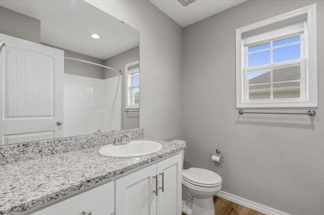 520 N Stella Court, Willard, MO 65781