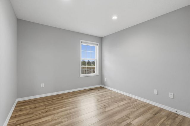 520 N Stella Court, Willard, MO 65781