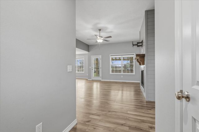 520 N Stella Court, Willard, MO 65781