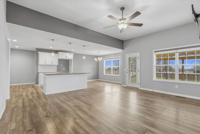 520 N Stella Court, Willard, MO 65781