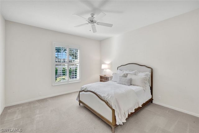 9134 Troon Lakes DR, Naples, FL 34109