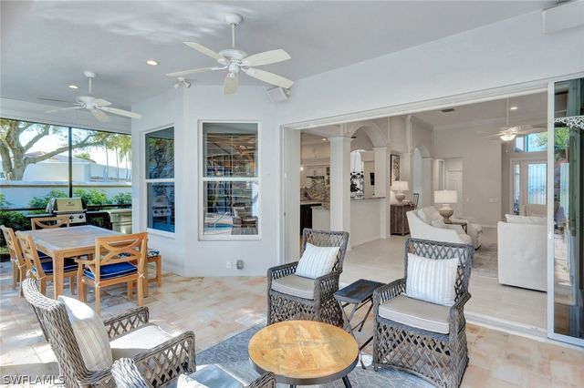 9134 Troon Lakes DR, Naples, FL 34109