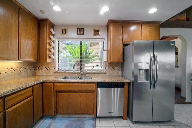 21561 Sheridan Court, California City, CA 93505