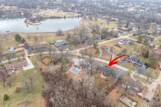 11584 New London Drive, St Louis, MO 63141