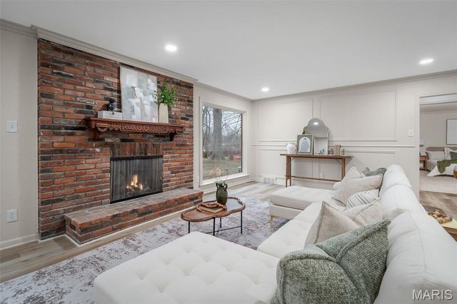 11584 New London Drive, St Louis, MO 63141