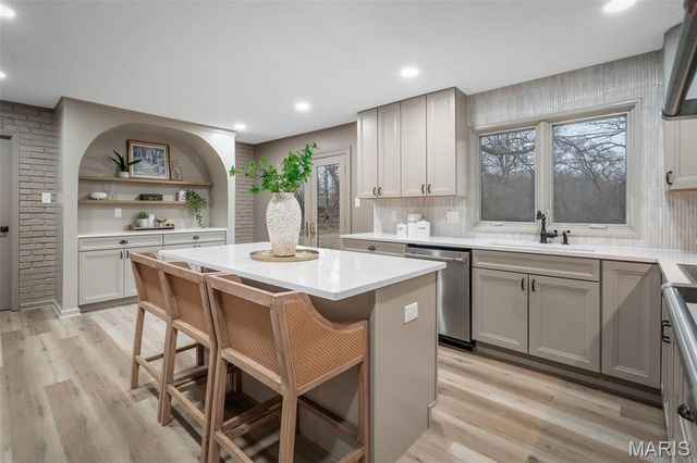 11584 New London Drive, St Louis, MO 63141