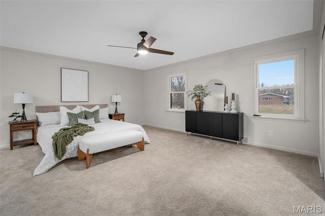 11584 New London Drive, St Louis, MO 63141