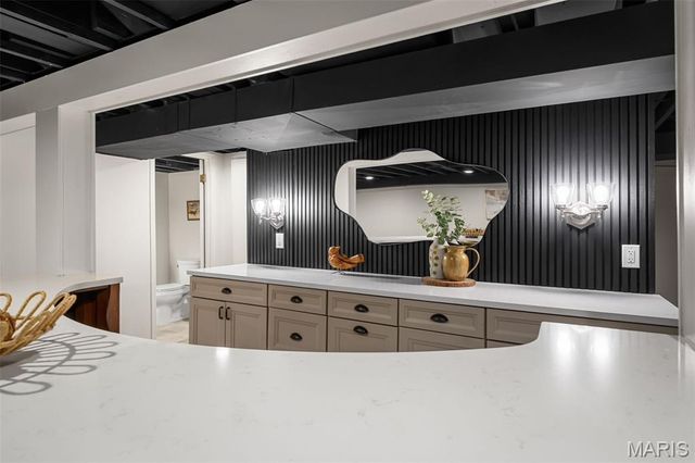 11584 New London Drive, St Louis, MO 63141