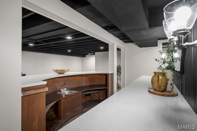 11584 New London Drive, St Louis, MO 63141