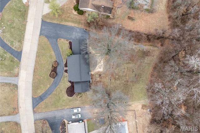 11584 New London Drive, St Louis, MO 63141