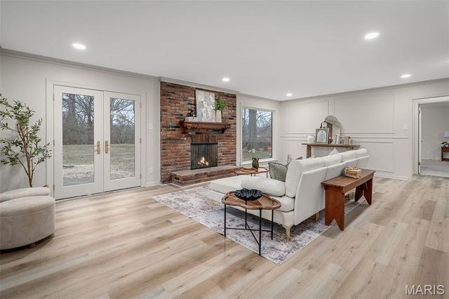 11584 New London Drive, St Louis, MO 63141