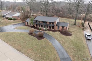 11584 New London Drive, St Louis, MO 63141