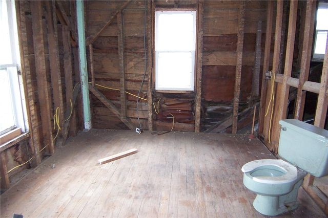 117 W Main St, Palmyra, NY 14522