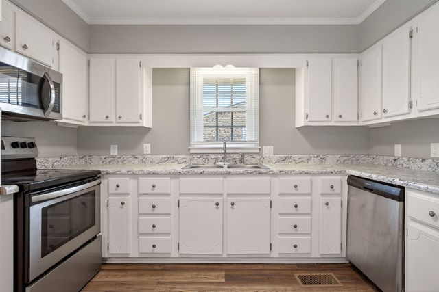 328 Wedgewood St, Cookeville, TN 38501