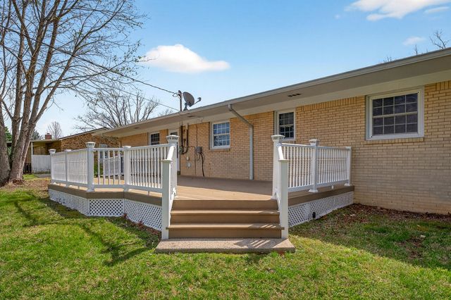 328 Wedgewood St, Cookeville, TN 38501