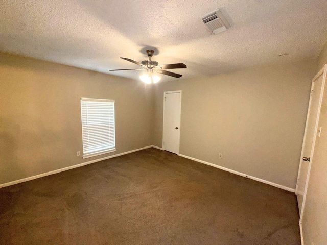 723 Cherry Valley Drive, Houston, TX 77336