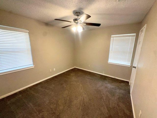 723 Cherry Valley Drive, Houston, TX 77336