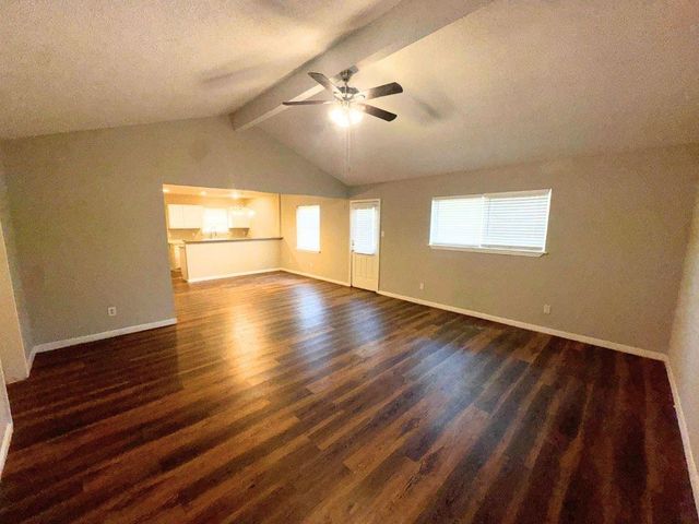723 Cherry Valley Drive, Houston, TX 77336