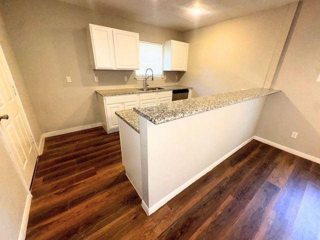 723 Cherry Valley Drive, Houston, TX 77336