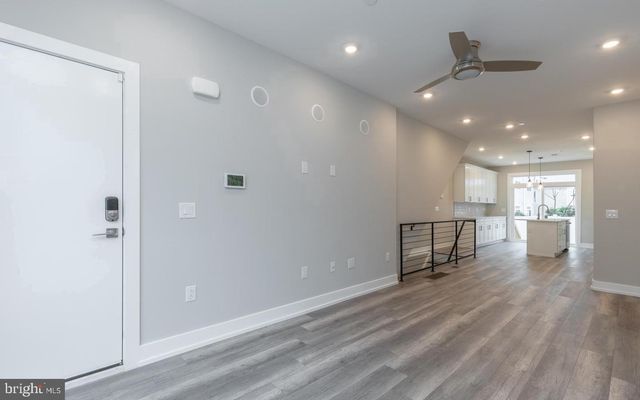 140 W HUNTINGDON ST #1, Philadelphia, PA 19133
