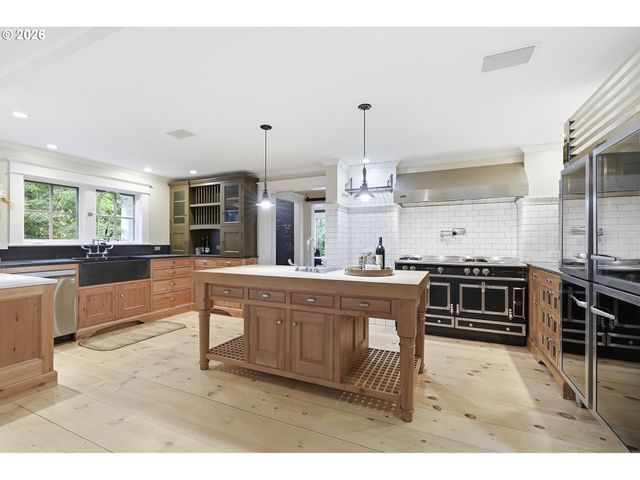 58945 E Highway 26, Sandy, OR 97055