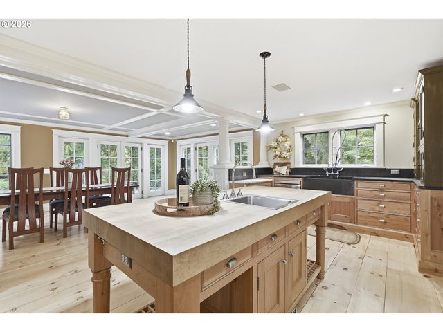 58945 E Highway 26, Sandy, OR 97055
