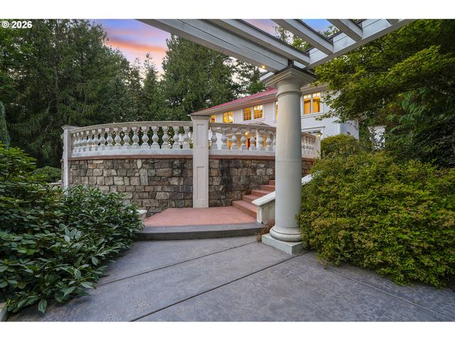 58945 E Highway 26, Sandy, OR 97055