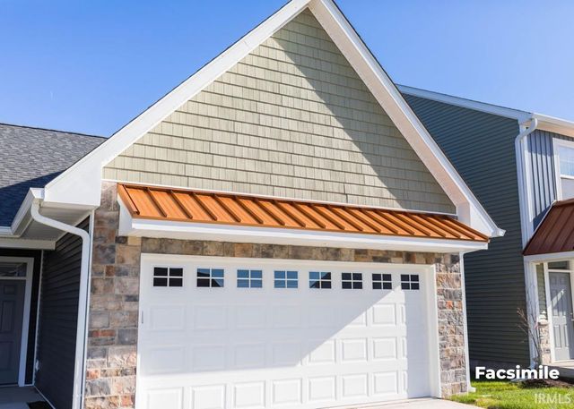 7902 S Westmead Drive, Newberry, IN 47449