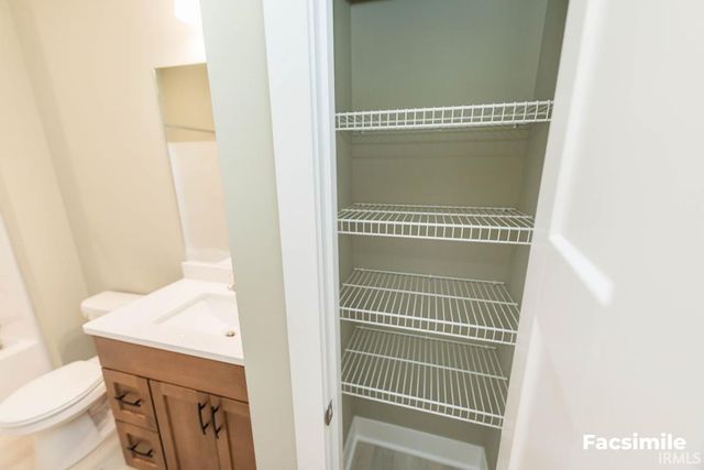 7902 S Westmead Drive, Newberry, IN 47449