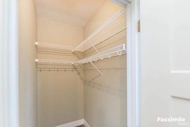 7902 S Westmead Drive, Newberry, IN 47449