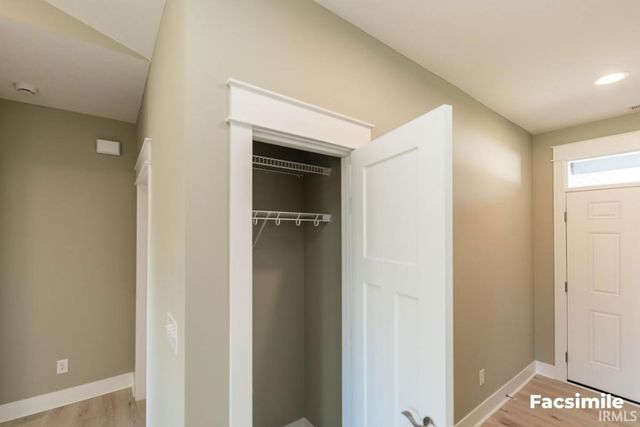 7902 S Westmead Drive, Newberry, IN 47449